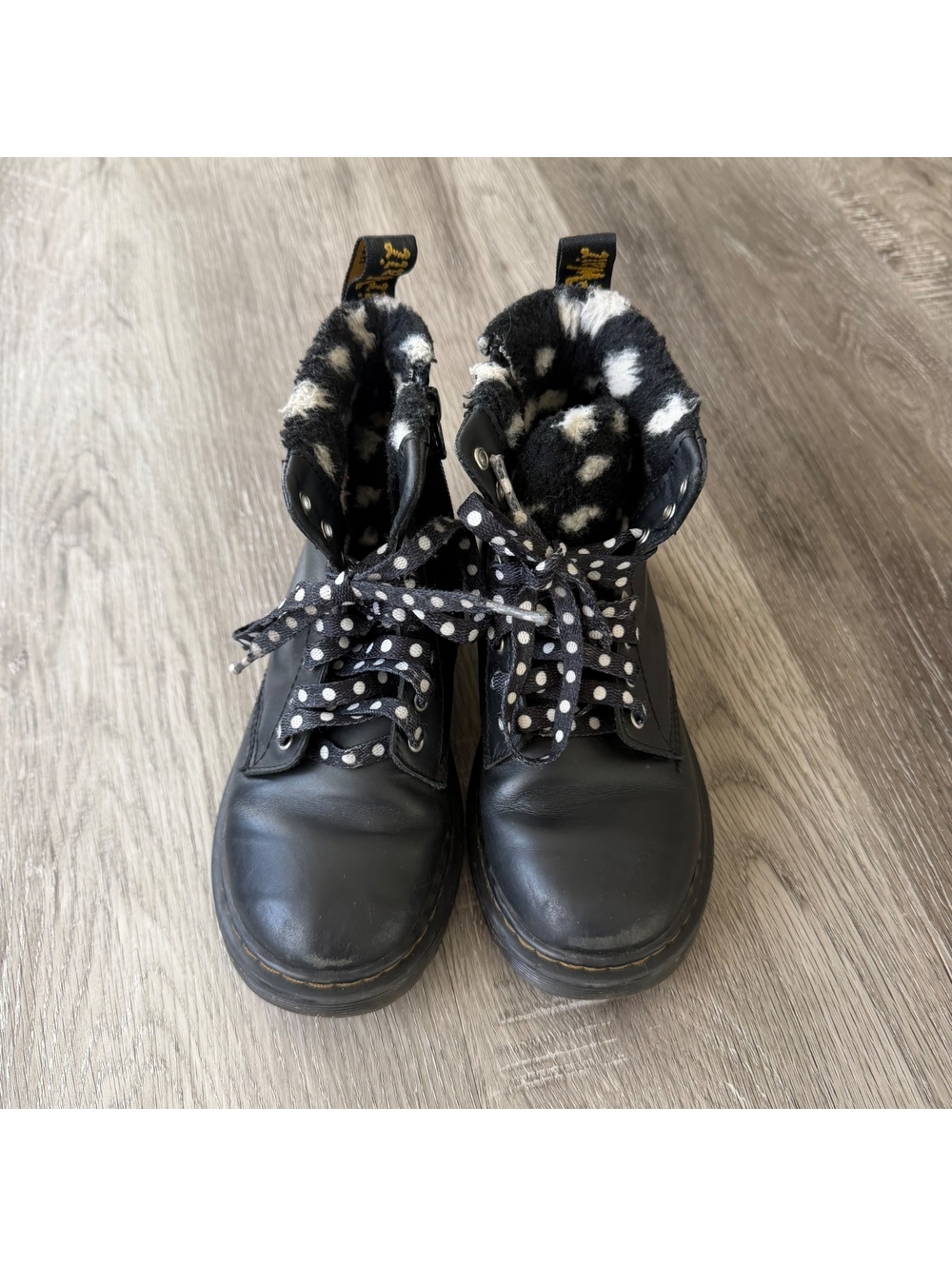 Dr Martens Kids Puffed Black Boots size 1 - Picture 2 of 6